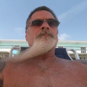 Meet your Posher, Johnny